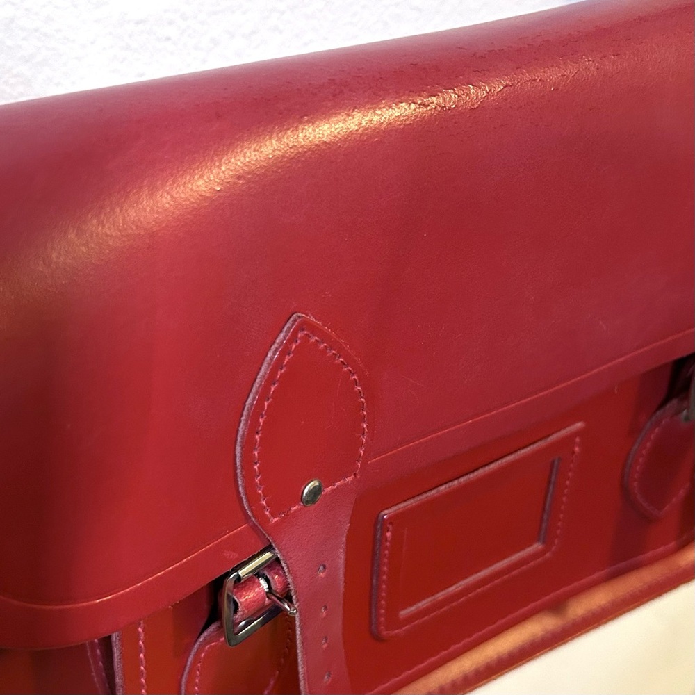 Cambridge Satchel Company 14 Inch Satchel in Red leather messenger bag academia - Picture 10 of 12